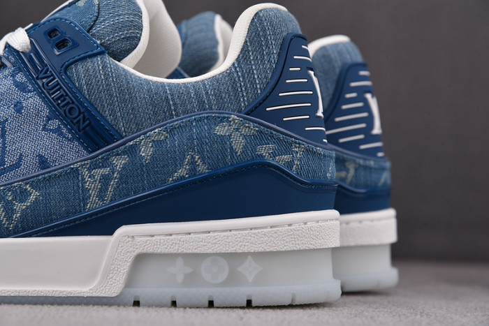lv snekaers l000007