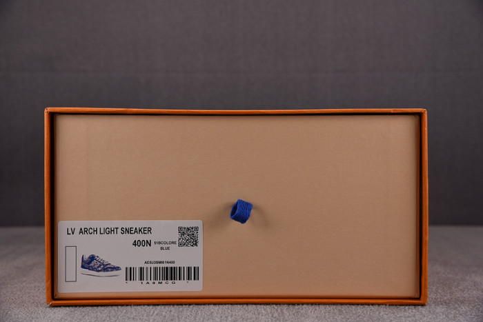 lv snekaers l000007