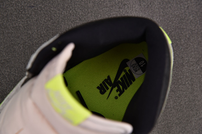 air jordan 1 high og "volt" 555088-702