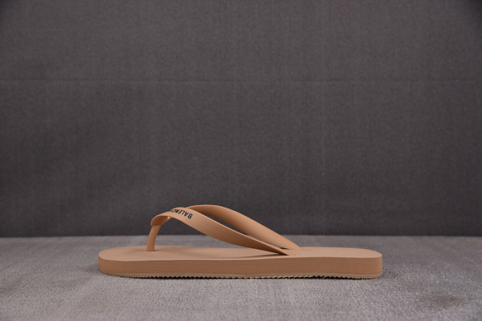 BALENCIAG* SANDAL 67