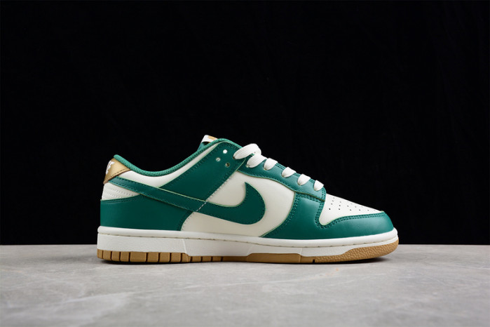 nike dunk low low “pink suede” dv3054-001