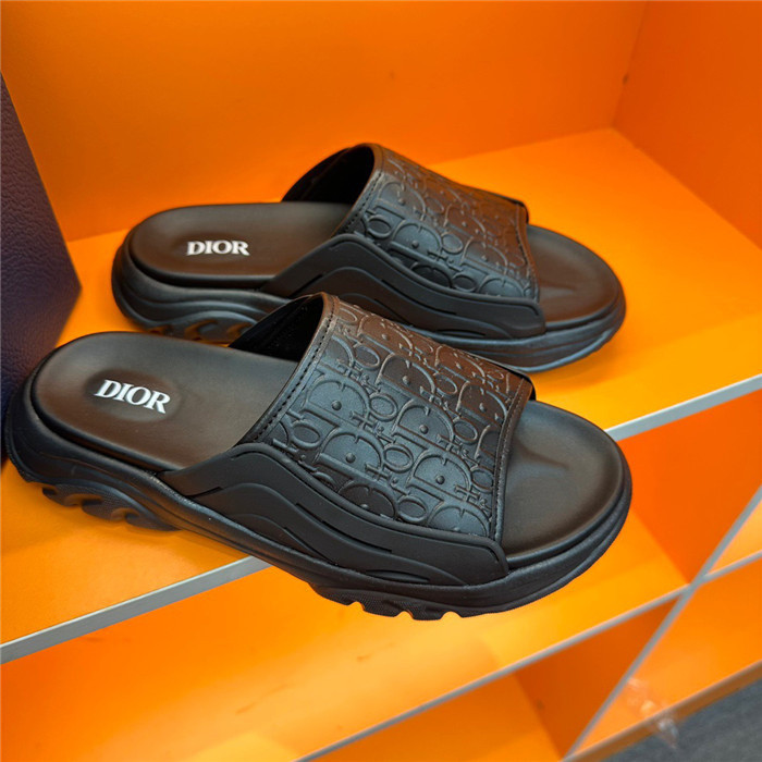 dio*r sandal 35