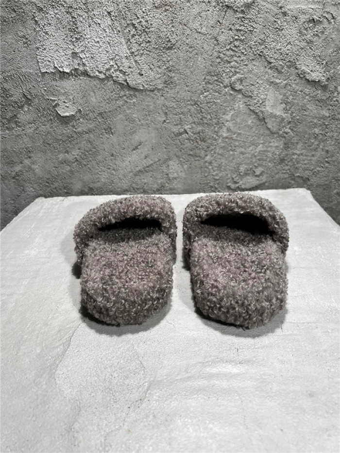 BALENCIAG* SANDAL 54