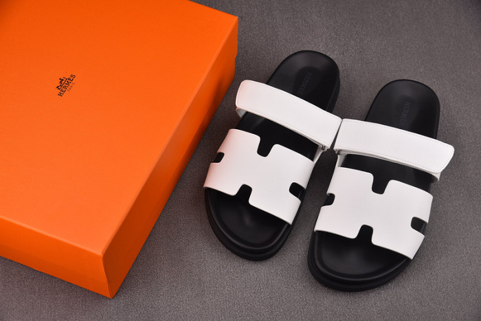 Herme* Sandal105