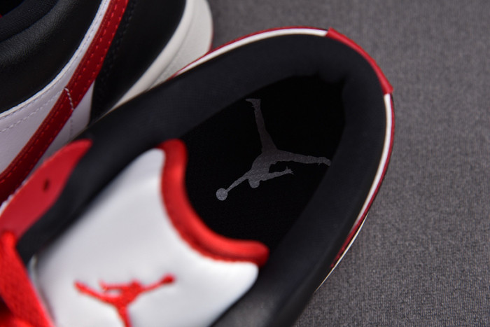 air jordan 1 low reverse black toe dc0774-160