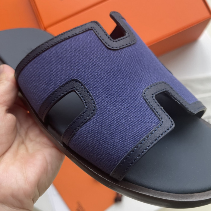 Herme* Sandal65