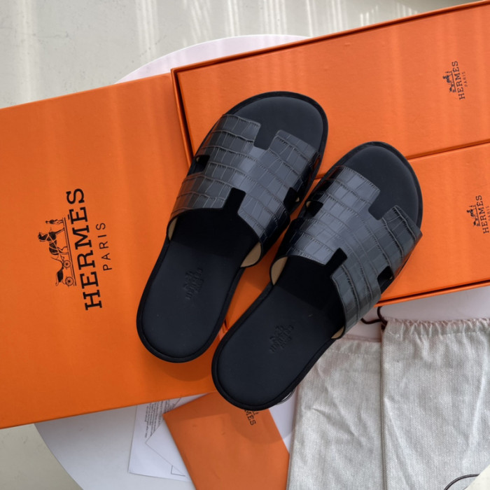 Herme* Sandal56